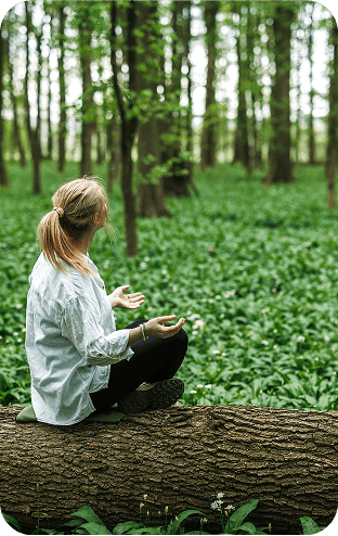 WALKS AND MARATHONS THE GENTLE POWER OF WALKING A SIMPLE STEP TOWARD WELL BEING YOUNG woman in nature doing yoga